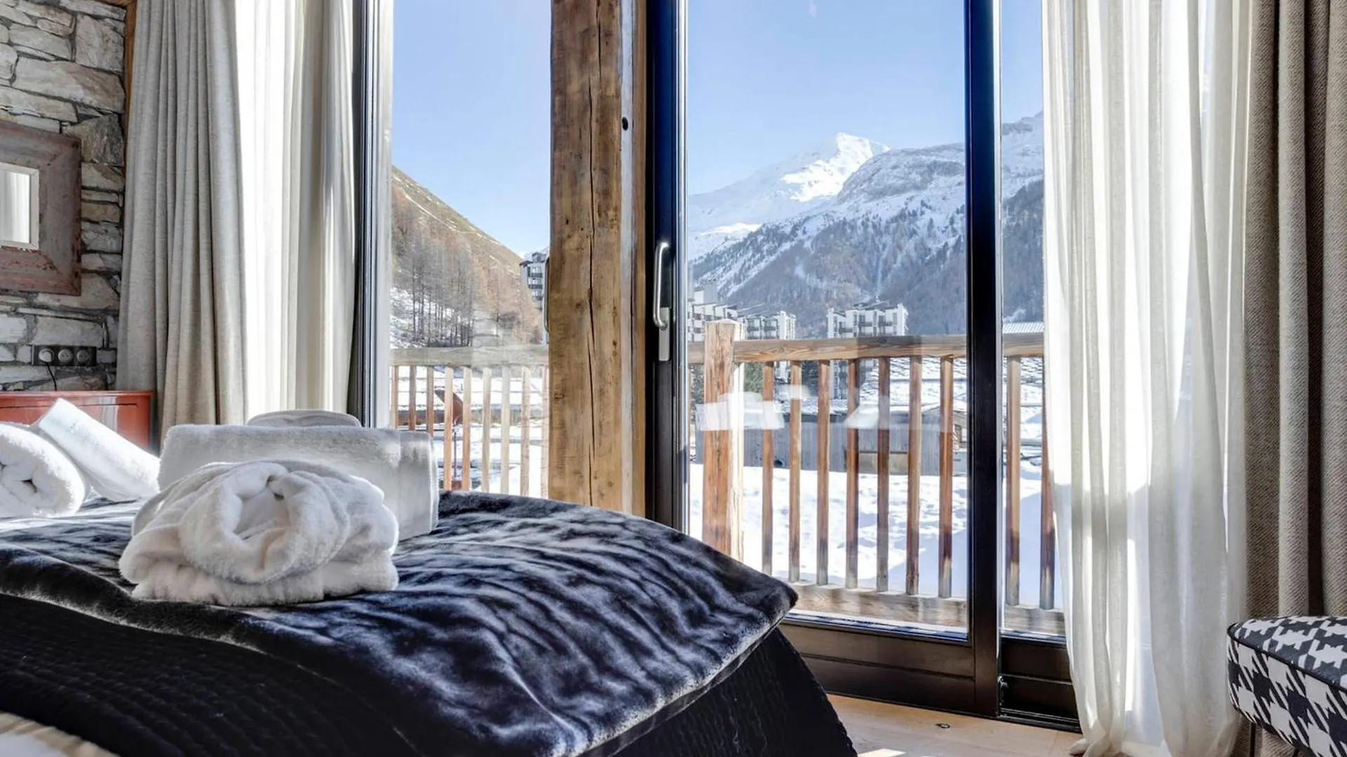 דירה Val-dʼIsère Appartement De Luxe Avec Jacuzzi, Terrasse Et Cheminee - 10 Personnes - Fr-1-567-97