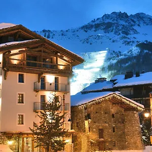 Maison De Famille Les 5 Freres Val-dʼIsère